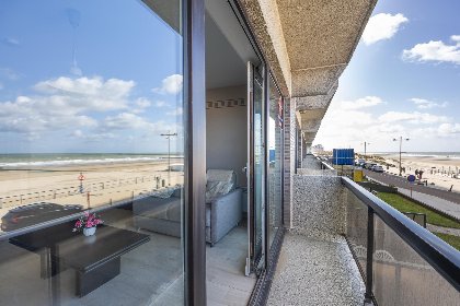 002 Espace II   0102   box 2 (Magnum)