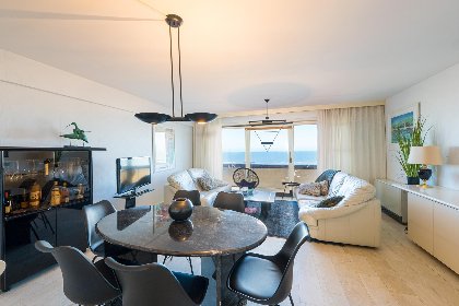 003 Espace II   0401   box 4