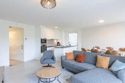 006 Green Lane The Park   0004   box 41