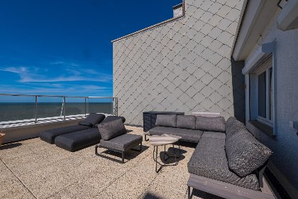 017 Lakme   0801   box 16 (Villa Georges II)