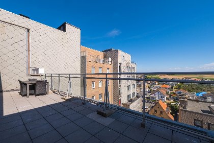 018 Lakme   0801   box 16 (Villa Georges II)