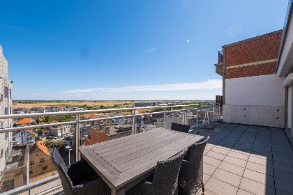 021 Lakme   0801   box 16 (Villa Georges II)