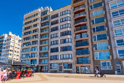 022 Lakme   0801   box 16 (Villa Georges II)