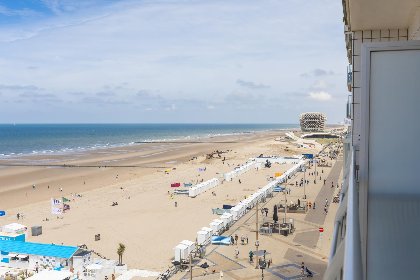 003 Loukojack   0601   park. 12