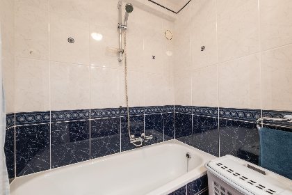 012 Mistral   0801   box 22 (Sunfield)