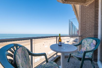 014 Mistral   0801   box 22 (Sunfield)