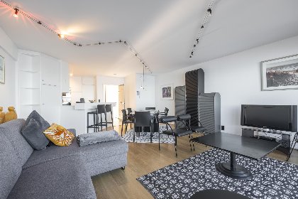 004 Prestige I   0702   box 1