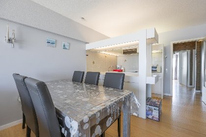 004 Sea View   0511   park. 33