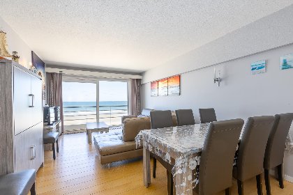 007 Sea View   0511   park. 33