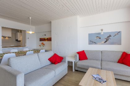 002 St.Raphael   0302   box 117