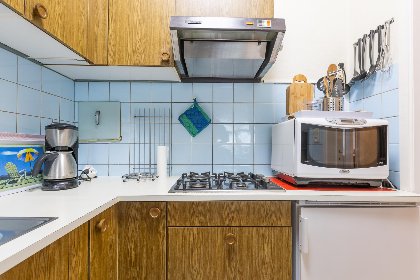 007 Sun Beach   0001   box 82 (Green Garden)