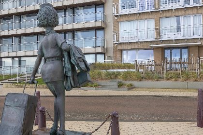 003 Sun Beach   0301