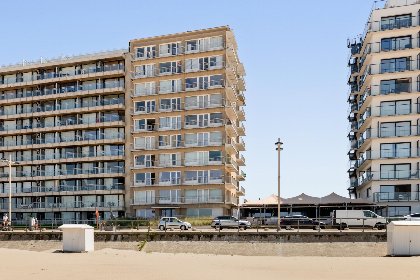 001 Sunbeach met garage