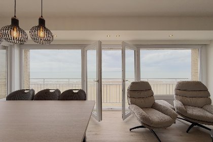 007 Sunbeach