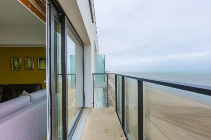 001 Sydney   0902   park. KTY250