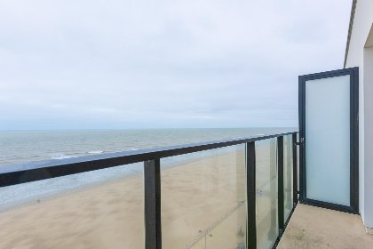 002 Sydney   0902   park. KTY250