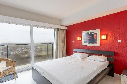 008 Sydney   0902   park. KTY250