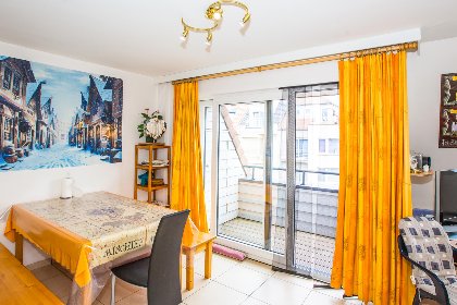 002 Villa Nova   0402   box 24