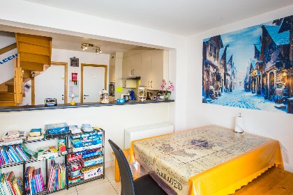 008 Villa Nova   0402   box 24