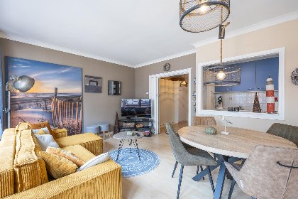 001 Wimbledon D   0205