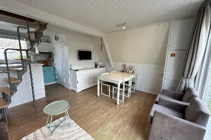008 Duinhuisje H55