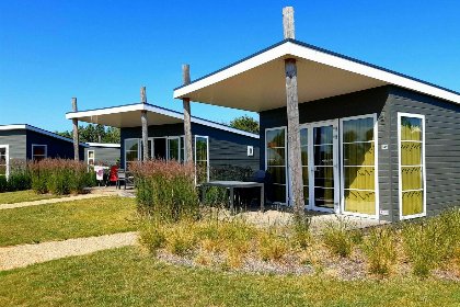 000 Comfort Lodge | 4 personen (32 m²) Met airco 000 Comfort Lodge | 4 personen (32 m²) Met airco