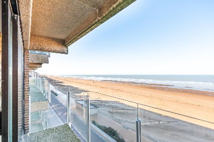 001 La Digue Est cinq