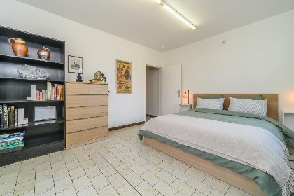 020 Villa Robert     parking