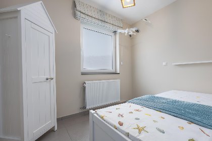 019 Lotus   0003   park. 3