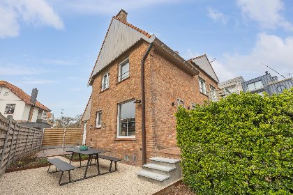 005 Maison Edith box 005 Maison Edith box