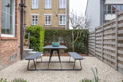 024 Maison Edith box 024 Maison Edith box