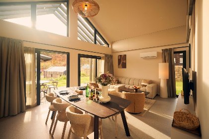 001 Comfort Lodge