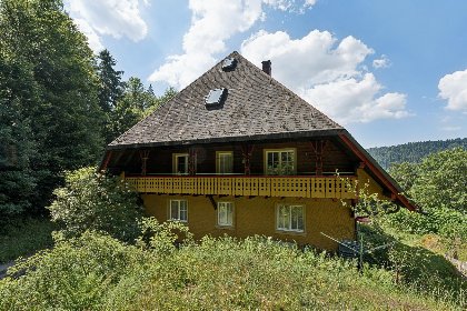 037 Fichtenhof am Wasserfall