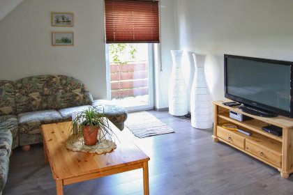 004 Bianca 004 Bianca