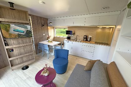 004 Feriendorf Seeblick   Tiny Nr 8