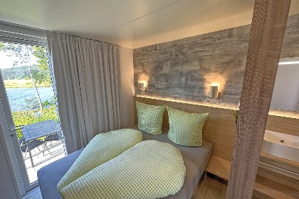 007 Feriendorf Seeblick   Tiny Nr 8