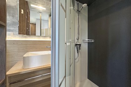 016 Feriendorf Seeblick   Tiny Nr 9