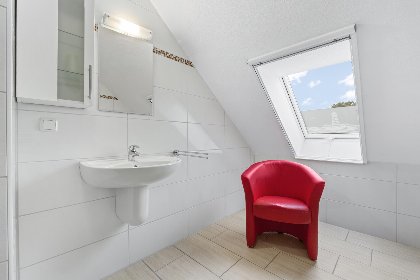 025 Stranddistel links mit Sauna 025 Stranddistel links mit Sauna