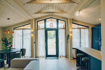 004 Beach View Scandi met hottub | 4 pers