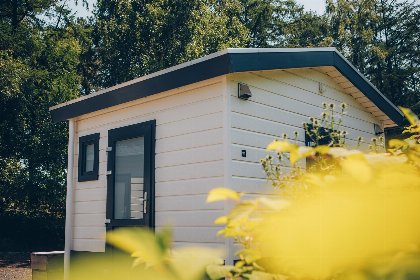 000 Comfort kampeerplaats met prive sanitair