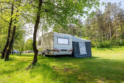 007 Comfort kampeerplaats met prive sanitair