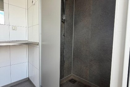 008 Comfort kampeerplaats met prive sanitair