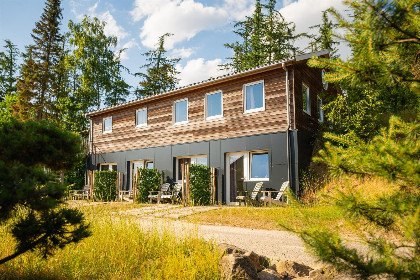 000 Familiehuis met Hottub | 10 Pers 000 Familiehuis met Hottub | 10 Pers
