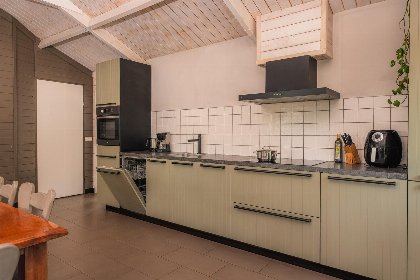 001 Familiehuis met Hottub 