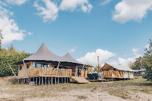 Glamfield Lodge Deluxe met hottub | 6 Pers