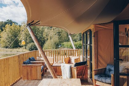 007 Glamfield Lodge Deluxe met hottub | 6 Pers