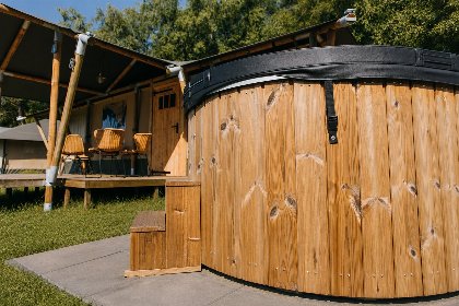 009 Glamfield Lodge II met hottub | 6 Pers