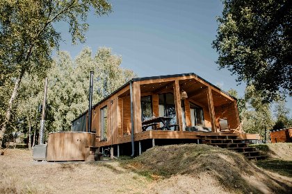 000 Lake House Scandi met hottub | 5 pers