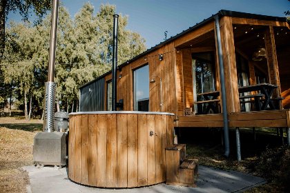 033 Lake House Scandi met hottub | 5 pers