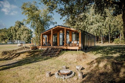 049 Lake House Scandi met hottub | 5 pers